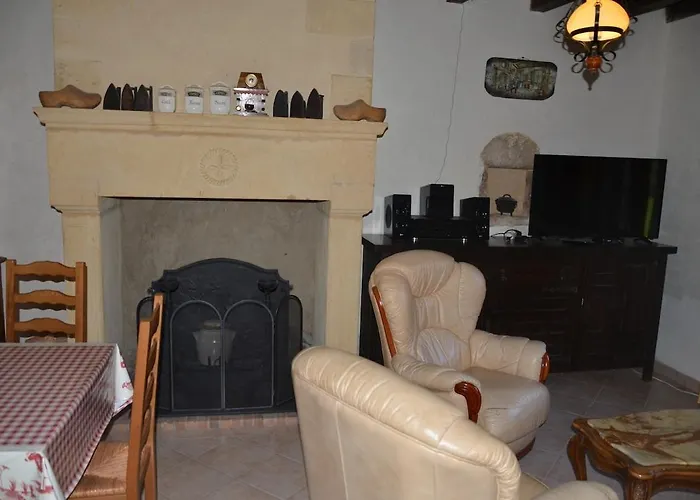 De La Plaine In 6 People Peyzac-le-Moustier